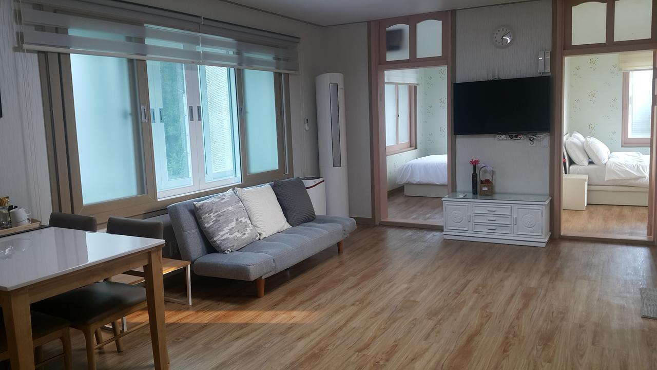 Jeju Mermuri Yerye-dong Exterior photo